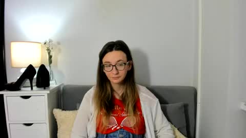 Anna online show from 07-28-26, 06:20