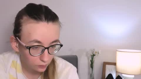 Anna online show from 07-29-26, 04:16