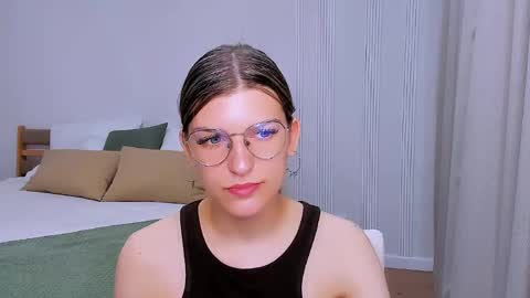 Snapshot of annathorne chatting on 05-23-26, 03:23 Im Anna online show from 05-23-26, 03:23