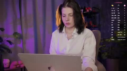 Anna online show from 07-18-26, 06:01