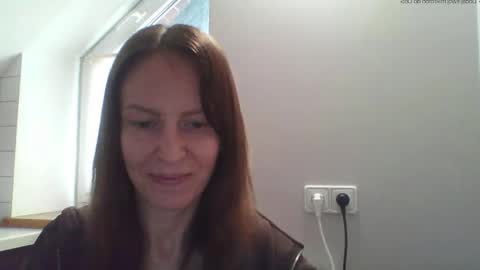 Snapshot of annawetpassion chatting on 05-19-26, 04:35 Anna online show from 05-19-26, 04:35