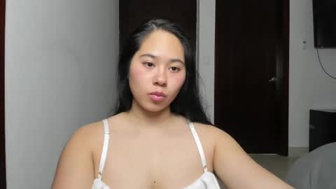 Snapshot of annaxnasty chatting on 02-13-25, 05:22 Anna online show from 02-13-25, 05:22