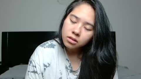 Snapshot of annaxnasty chatting on 09-15-25, 04:12 Anna online show from 09-15-25, 04:12