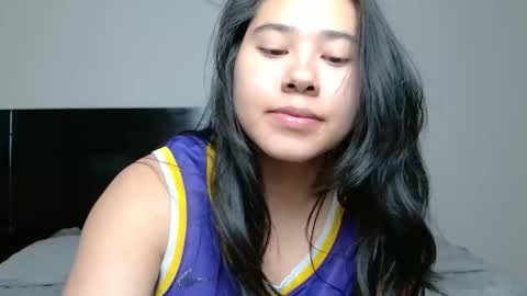 Snapshot of annaxnasty chatting on 09-22-25, 03:08 Anna online show from 09-22-25, 03:08