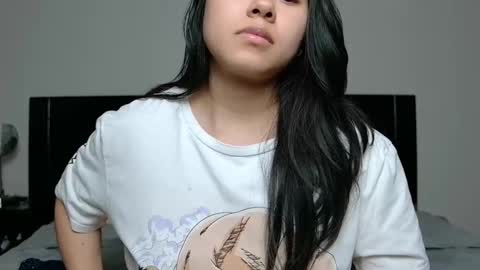 Snapshot of annaxnasty chatting on 09-24-25, 04:05 Anna online show from 09-24-25, 04:05