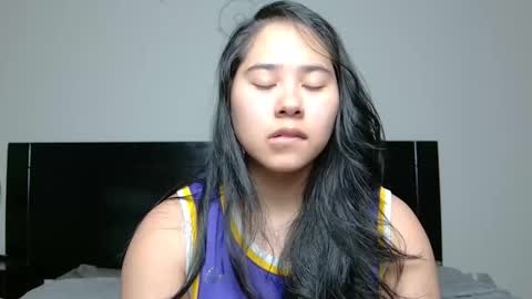 Snapshot of annaxnasty chatting on 10-22-25, 04:35 Anna online show from 10-22-25, 04:35