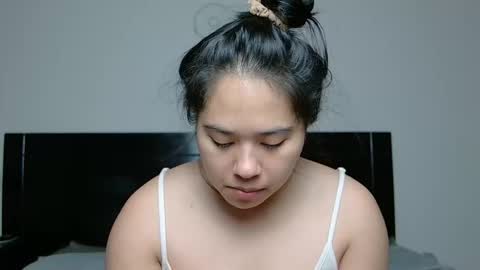 Snapshot of annaxnasty chatting on 10-25-25, 04:42 Anna online show from 10-25-25, 04:42