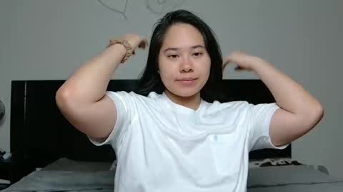 Snapshot of annaxnasty chatting on 11-17-25, 04:18 Anna online show from 11-17-25, 04:18