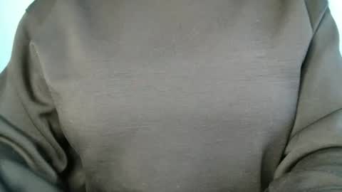 Bella online show from 04-20-26, 04:21