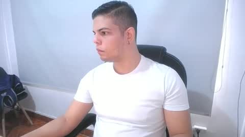 Snapshot of anndyhardy11 chatting on 03-06-25, 12:19 Anndy Hardy online show from 03-06-25, 12:19