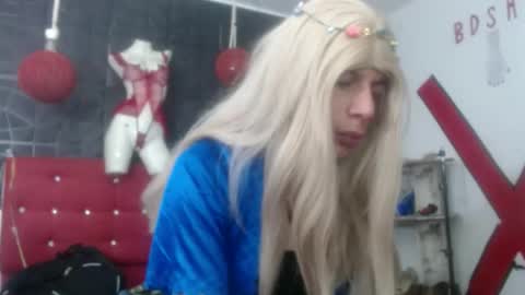 Anne online show from 11-08-25, 09:09