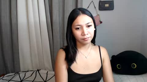 anne_chanelx online show from 07-08-26, 06:45