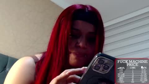       online show from 12-18-25, 01:11