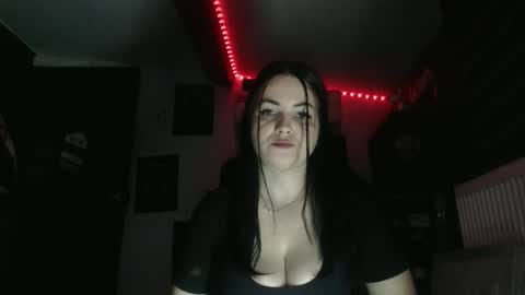 annebellee69 online show from 10-08-25, 08:17