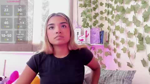 Anne online show from 01-20-25, 07:46