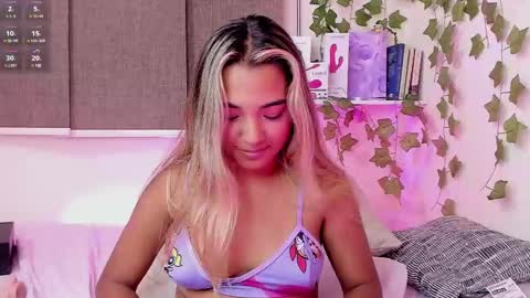 Anne online show from 01-26-25, 03:38