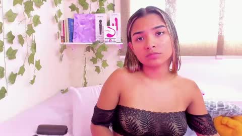 Anne online show from 02-18-25, 08:58