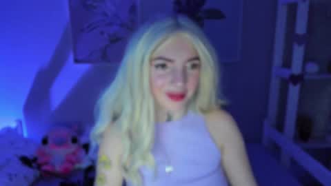 Snapshot of annetenet chatting on 12-15-24, 06:29 Annet online show from 12-15-24, 06:29