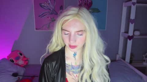 Snapshot of annetenet chatting on 01-26-25, 06:07 Annet online show from 01-26-25, 06:07