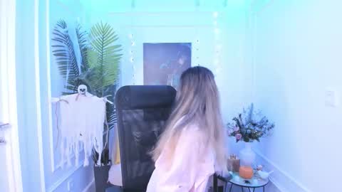 annetli online show from 10-16-25, 03:29