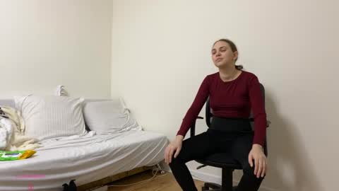 Ann  Serj online show from 02-07-26, 01:15