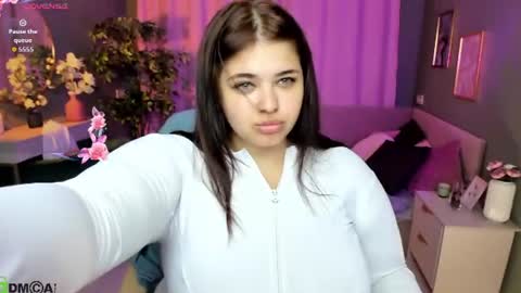 Snapshot of annette_nelsone chatting on 08-03-26, 12:53 annette_nelsone online show from 08-03-26, 12:53
