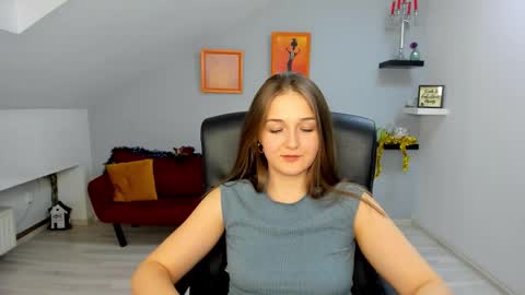 annewilsonn online show from 01-05-26, 06:11