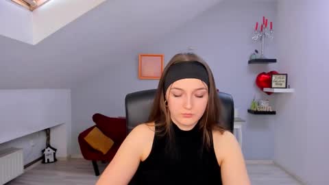 annewilsonn online show from 03-20-26, 12:54