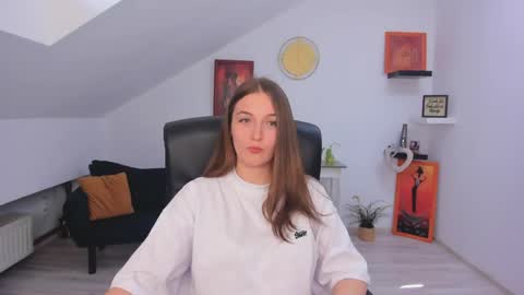 annewilsonn online show from 04-27-26, 10:46