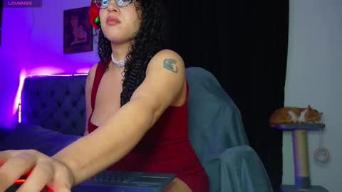 ANGEL  independent model  online show from 02-15-26, 07:51