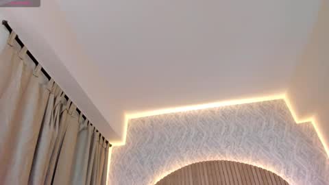 Annhya  online show from 11-18-25, 04:06