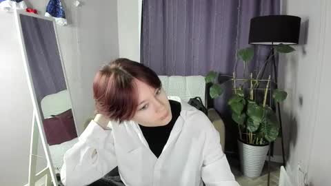 Anni online show from 01-13-26, 04:40