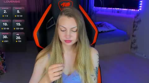 Annie online show from 07-11-26, 03:37