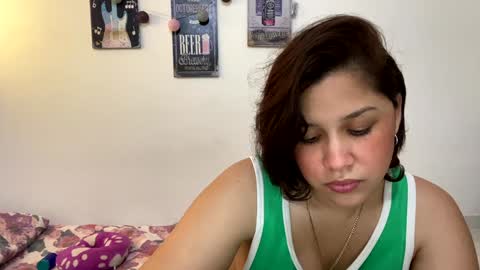 Annie  online show from 12-06-24, 07:12