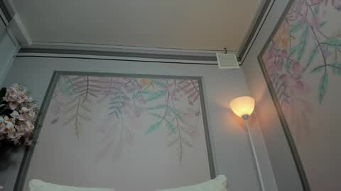 Snapshot of annie_cute18 chatting on 10-31-25, 03:40 annie_cute18 online show from 10-31-25, 03:40