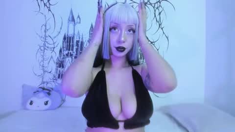 Snapshot of annie_gr chatting on 02-12-25, 04:33 annie  online show from 02-12-25, 04:33