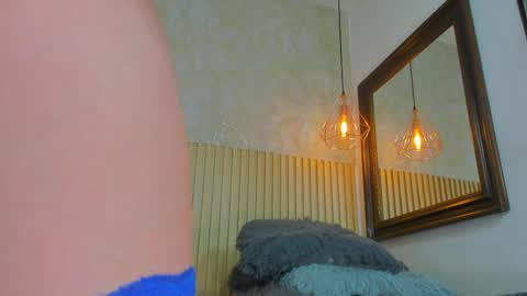 Annie online show from 05-16-26, 12:07