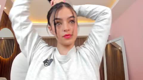 Annie Roberts online show from 03-01-25, 11:39