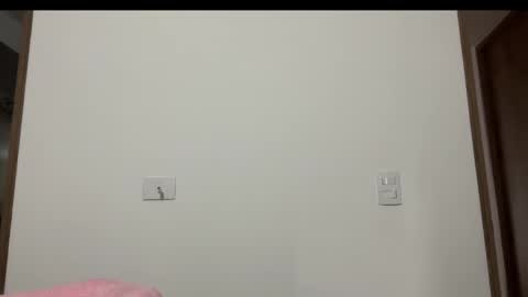 Snapshot of annie_snow_ chatting on 01-25-25, 07:49 JEANNE no olvides seguirme dont forget follow me  uu online show from 01-25-25, 07:49