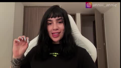 JEANNE no olvides seguirme dont forget follow me  uu online show from 01-09-26, 10:11