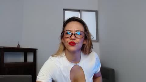 Annie online show from 04-01-26, 04:37