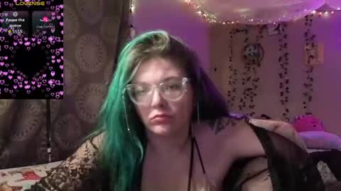 Darlingskiesxo online show from 07-31-26, 08:47