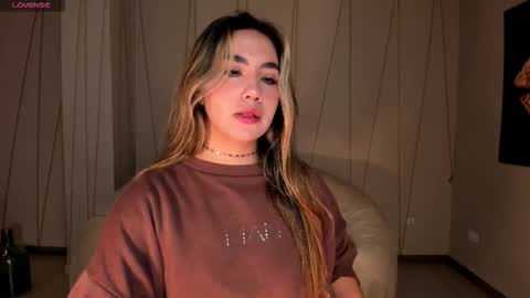 Annie Monroe online show from 11-05-25, 11:54