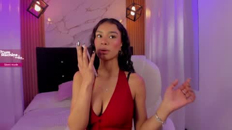 Annie Evans  online show from 04-07-26, 03:23