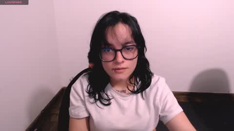 Snapshot of annittaprincess chatting on 04-27-26, 01:47 Gaby 3 online show from 04-27-26, 01:47