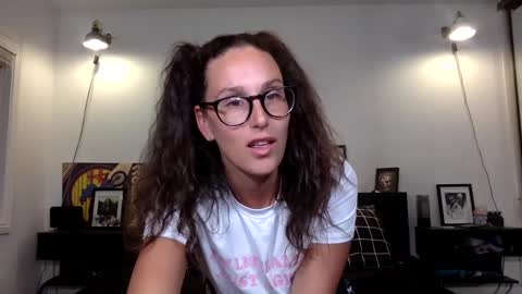 Ann online show from 09-17-25, 02:24