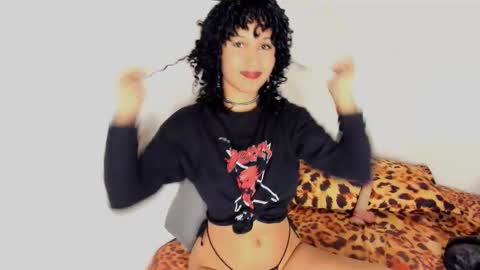 Snapshot of annrox chatting on 06-08-26, 02:23 annrox online show from 06-08-26, 02:23