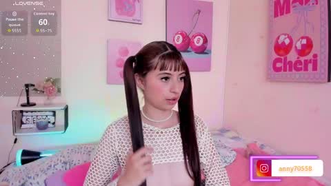 Snapshot of anny_cotton chatting on 06-03-26, 07:41 Anny cotton online show from 06-03-26, 07:41