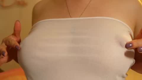 Anny online show from 10-07-25, 04:20