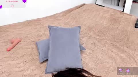 anny_leps online show from 02-19-25, 01:40